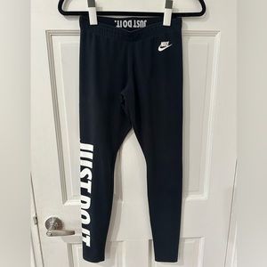 Lightly used Just do it Nike leggings black with white lettering
